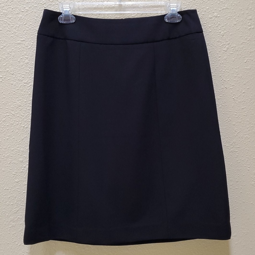 Classic Black Skirt size 4